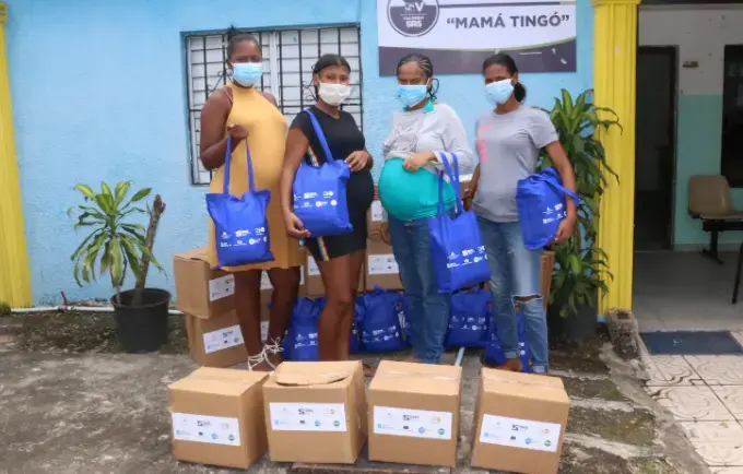 UNFPA, Xunta Galicia, ACPP e IDAC entregan kits e insumos de protección a embarazadas y personal de salud en San Cristóbal